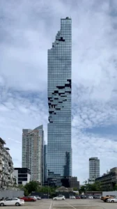 Небоскрёб King Power Mahanakhon в Бангкоке со смотровой площадкой